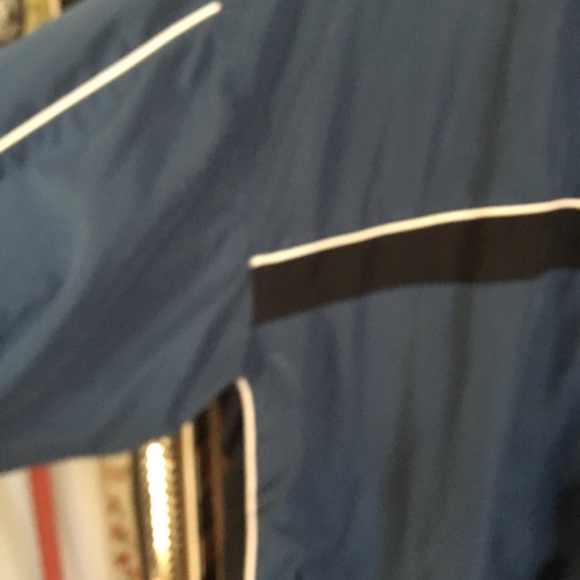 New Balance track Top size L - Picture 5 of 7